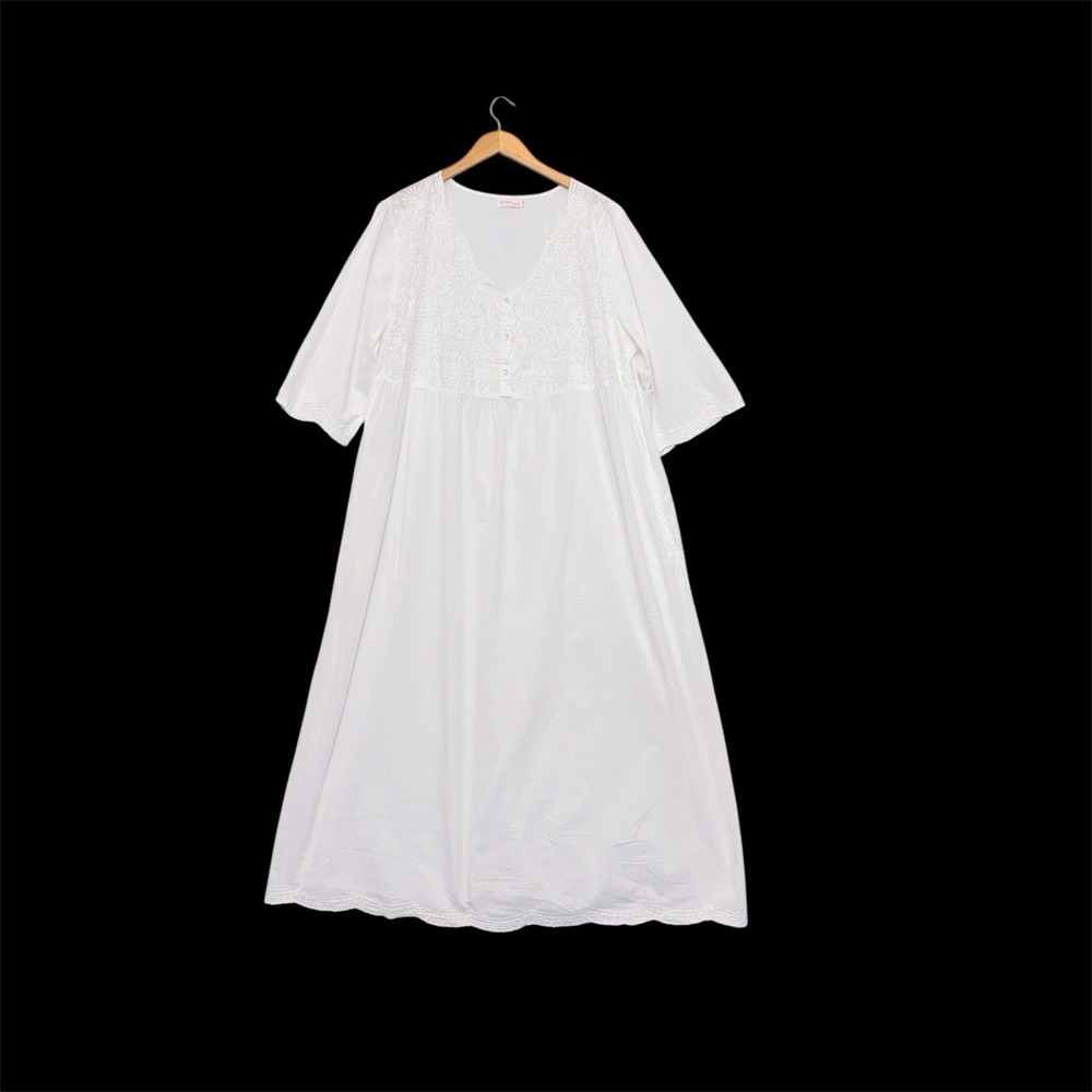 LA CERA 100% Cotton Embroidered Nightgown Sz 1X Victorian Cottagecore Loungewear